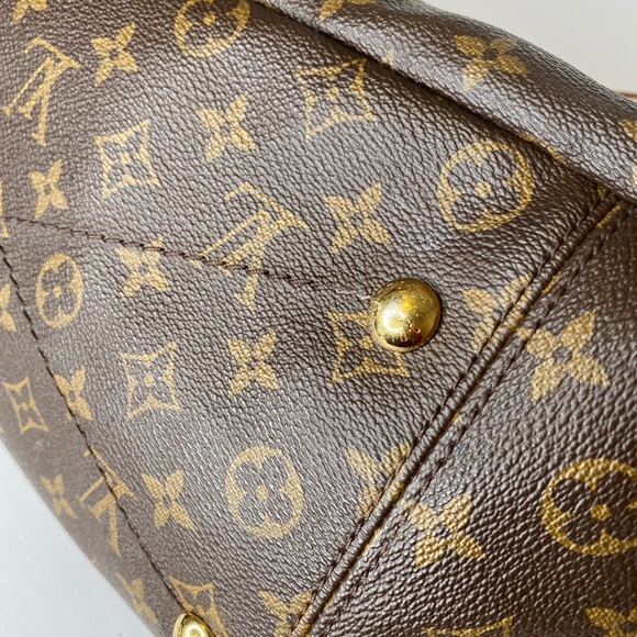 ($1600) Artsy mm - Picture 6 of 9